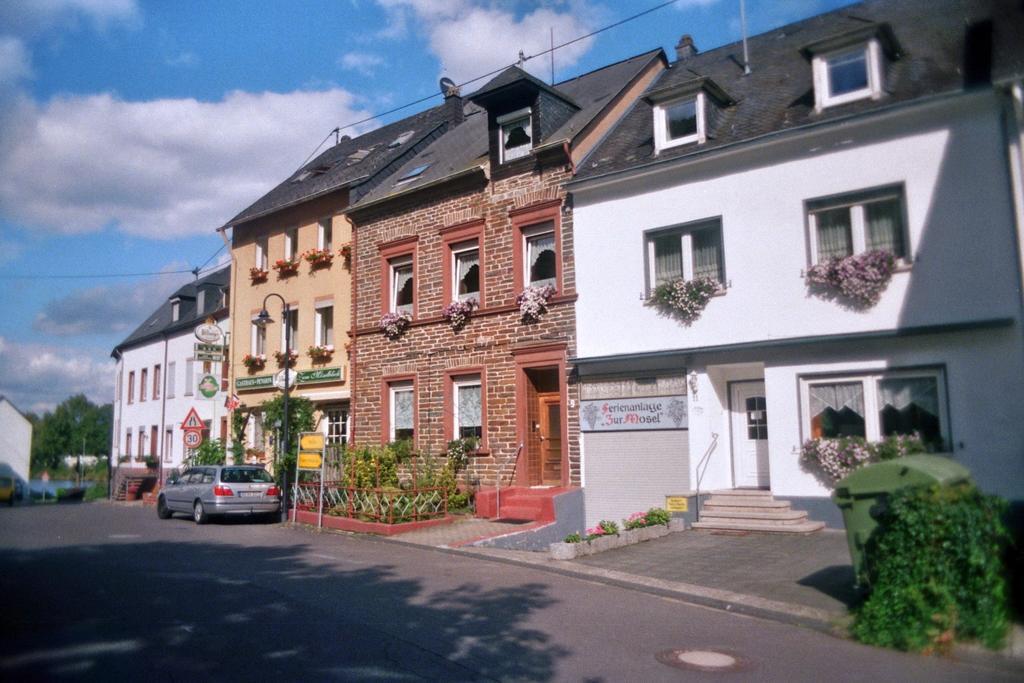 Ferienanlage - Am Moselufer Kövenig Exterior foto